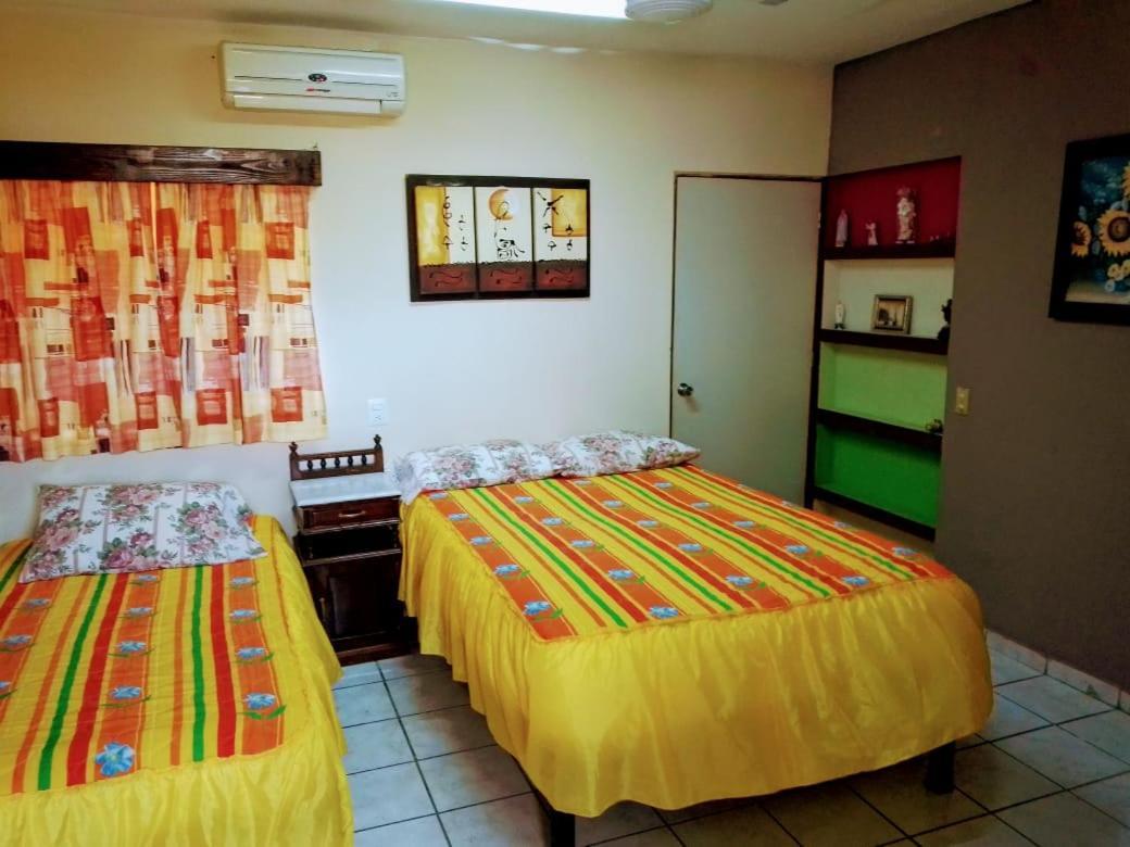Apartamentos Osuna Mazatlán Exteriör bild